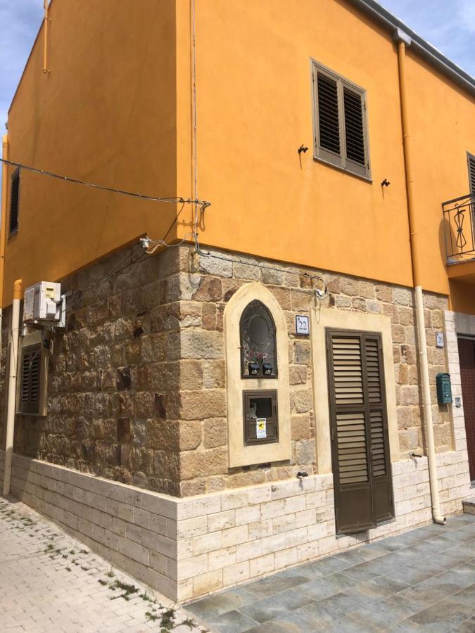 הוילה Molino San Biagio Soleli מראה חיצוני תמונה