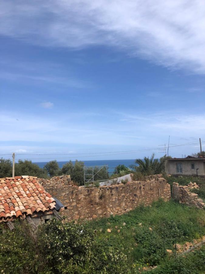 הוילה Molino San Biagio Soleli מראה חיצוני תמונה